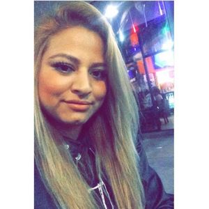 Meet your Posher, Candy